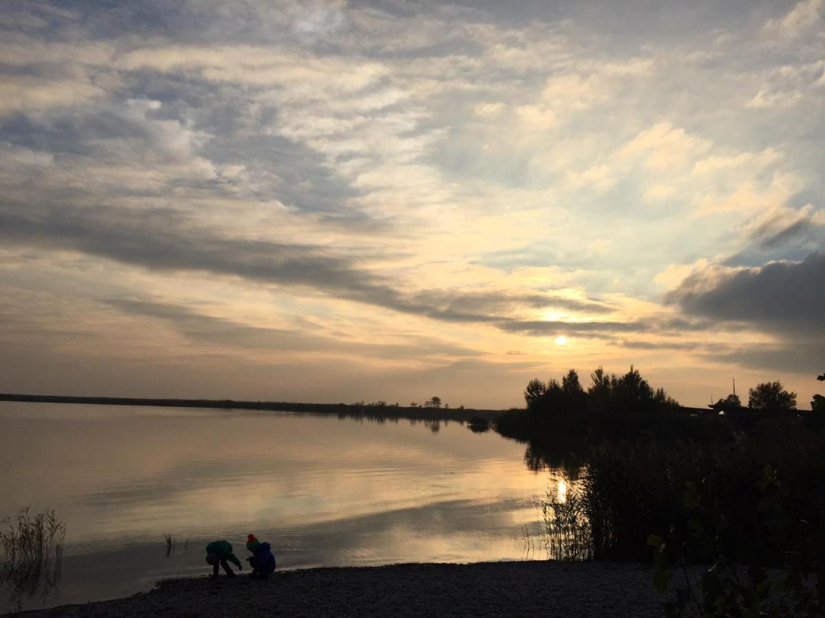 Seevilla Matilda direkt am Ufer Jois Exteriör bild