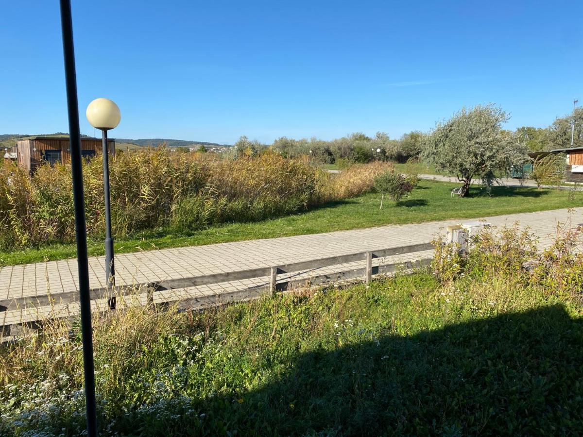 Seevilla Matilda direkt am Ufer Jois Exteriör bild